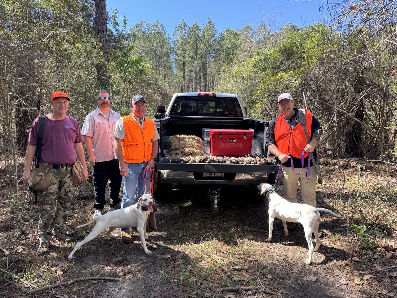 Group photo with the pointers and the day's bag.